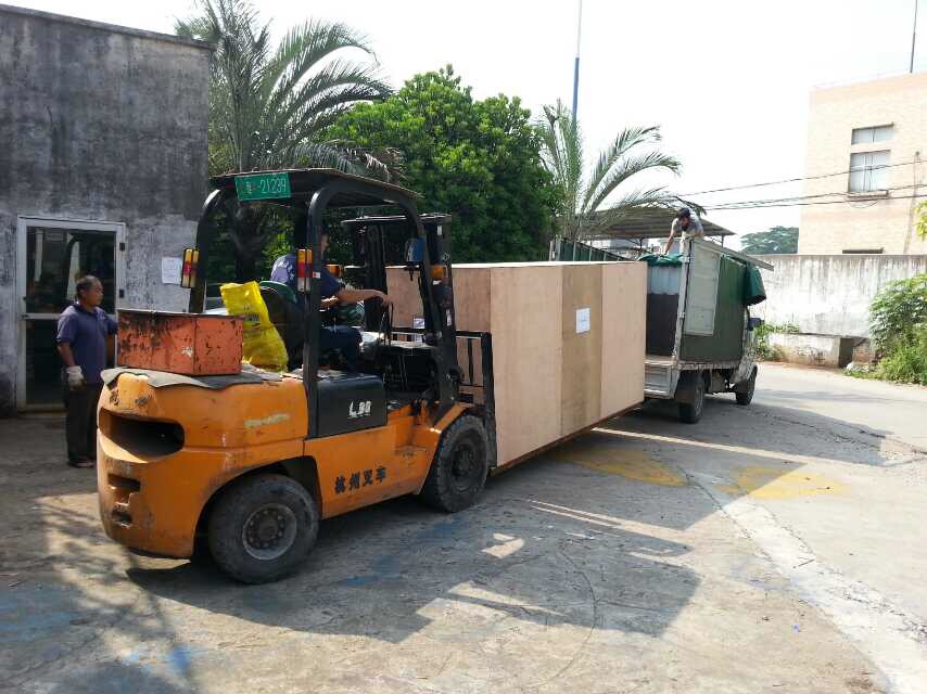 Hydraulic baler
