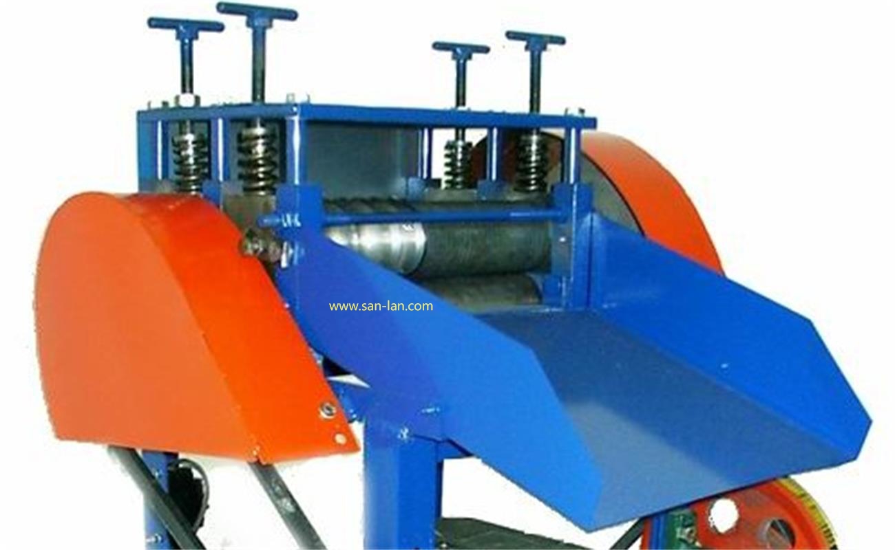 Scrap cable stripper MX-A02-8F3